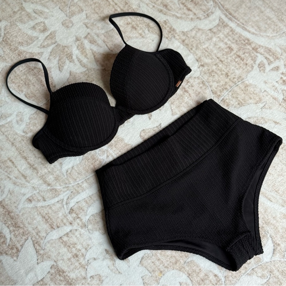 PINK Victoria's Secret Crinkle Black Push up Bikini